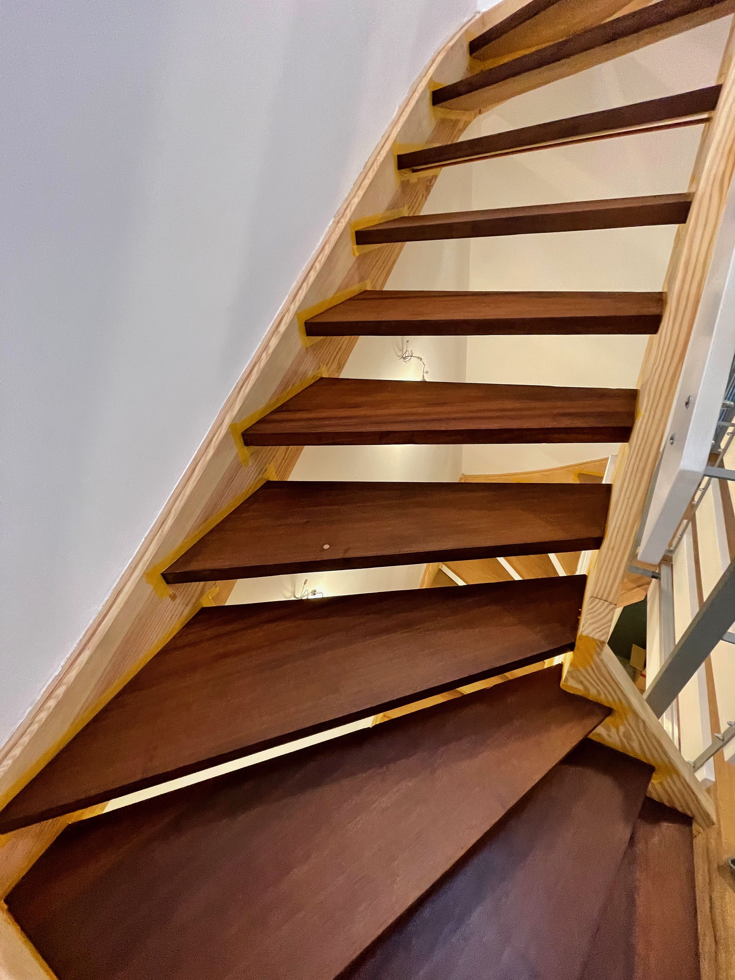 Treppenstufen staubfrei abschleifen Preis