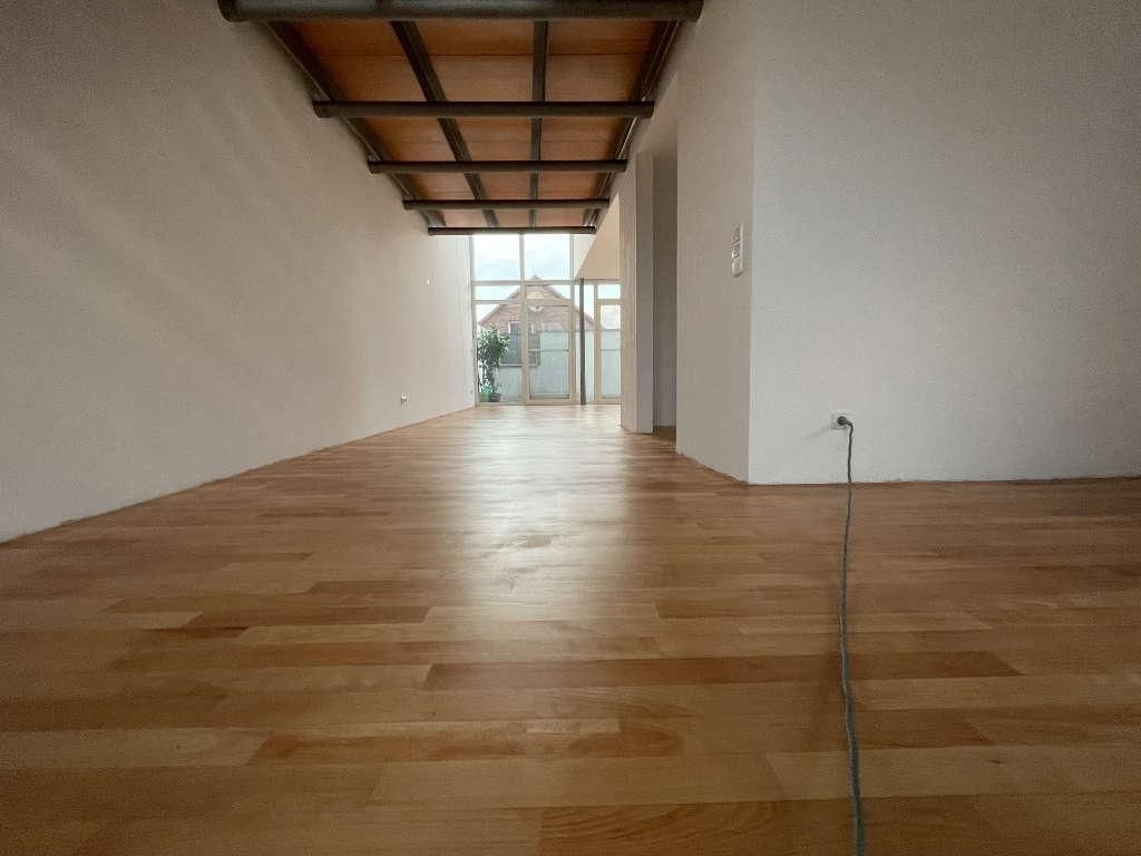 2K Eco Öl auf Tannenharzbasis Parkett einarbeiten mit rotem Pad