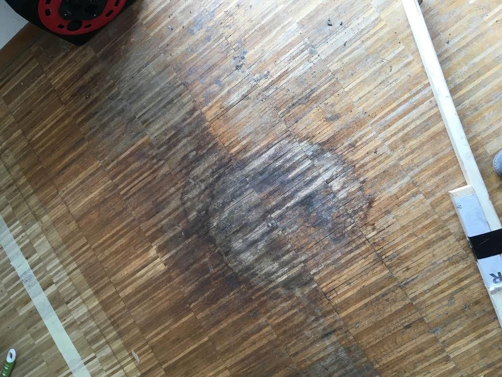 Parkettsanierung Göppingen Wasserschaden