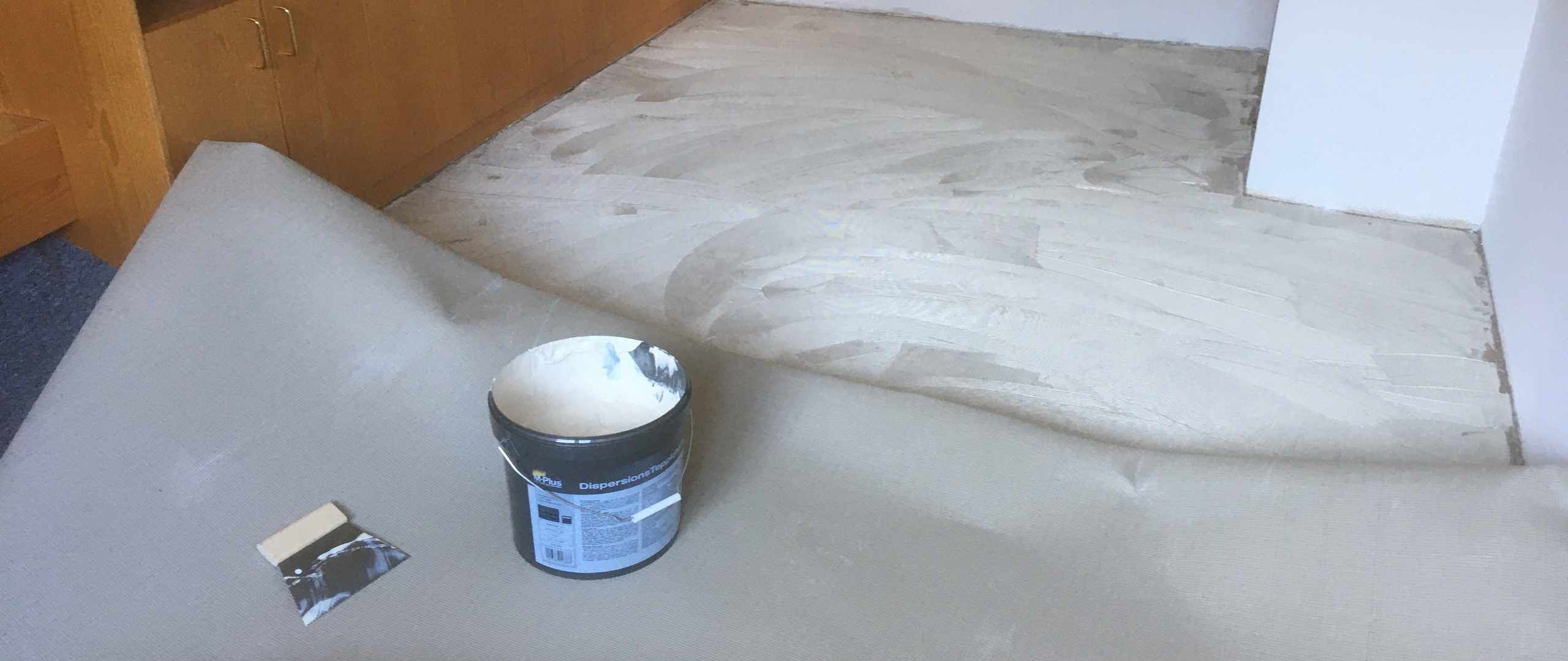 Teppichboden verlegen Kosten  in Bad Cannstatt, als auch in den dazugehörenden Stadtteilen Muckensturm, Schmidener Vorstadt, Espan, Kurpark, Seelberg, Winterhalde, Weielbrunnen, Im Geiger, Neckarvorstadt, Pragstraße, Altenburg, Hallschlag, Birkenäcker, Burgholzhof, Sommerrain und Steinhaldenfeld.