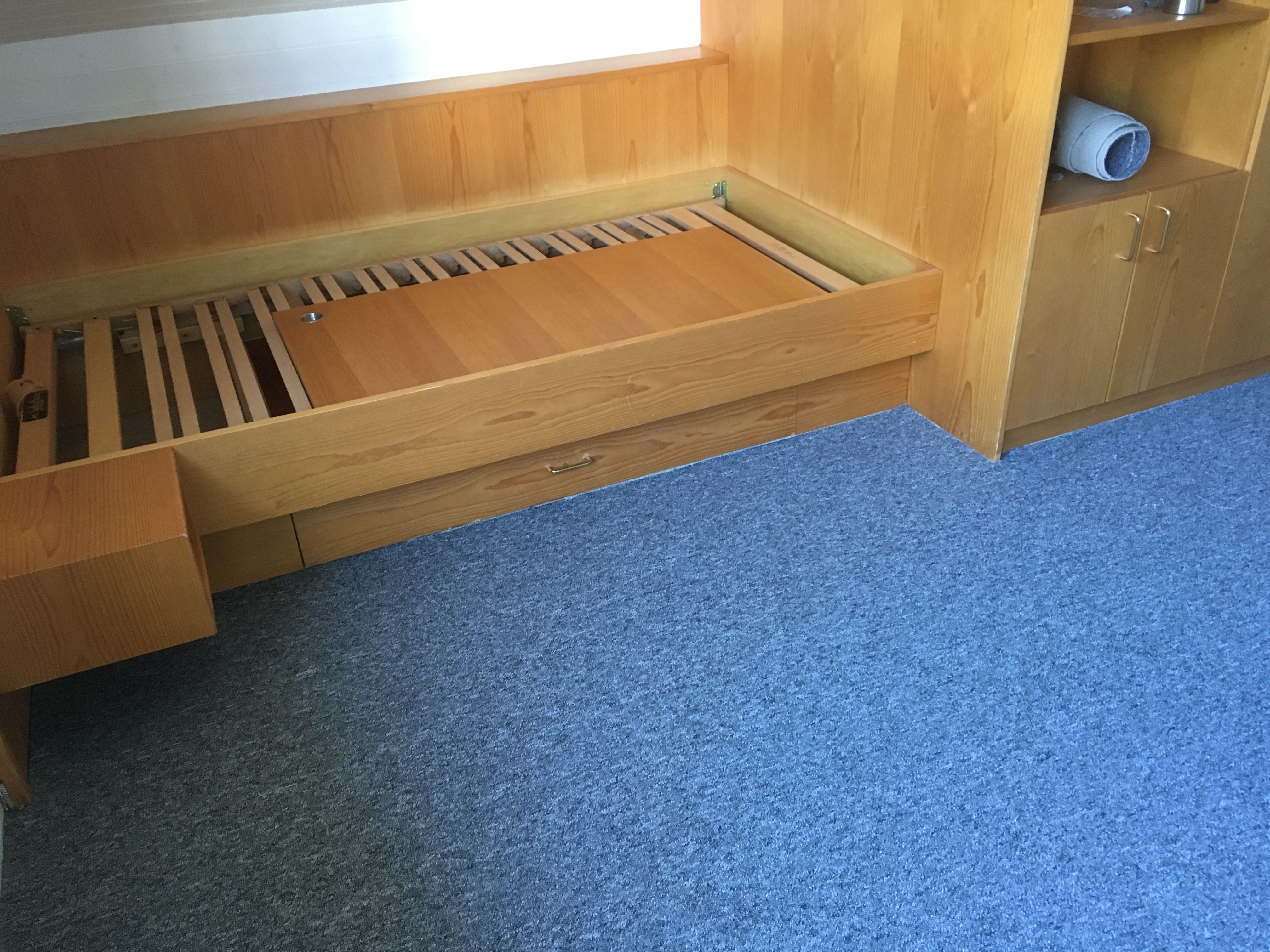 Teppichboden Einbauschränke Göppingen verlegen Kosten