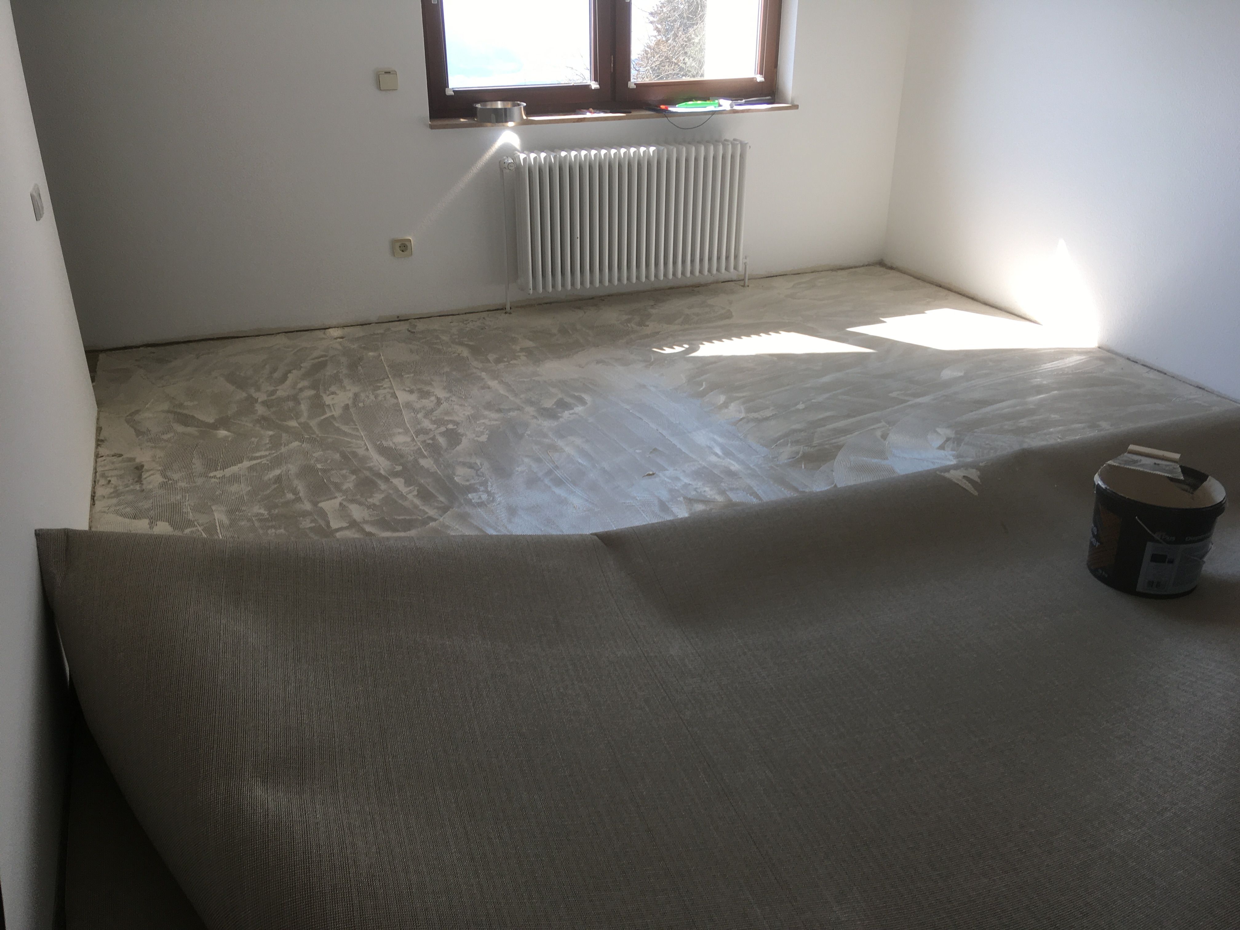 Teppichboden Raumteiler verlegen Bodenleger