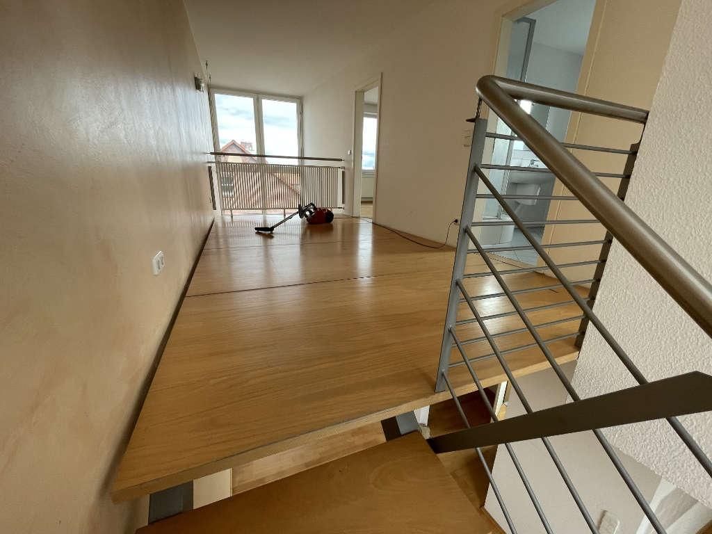 Podest Treppensanierung vor der Renovierung