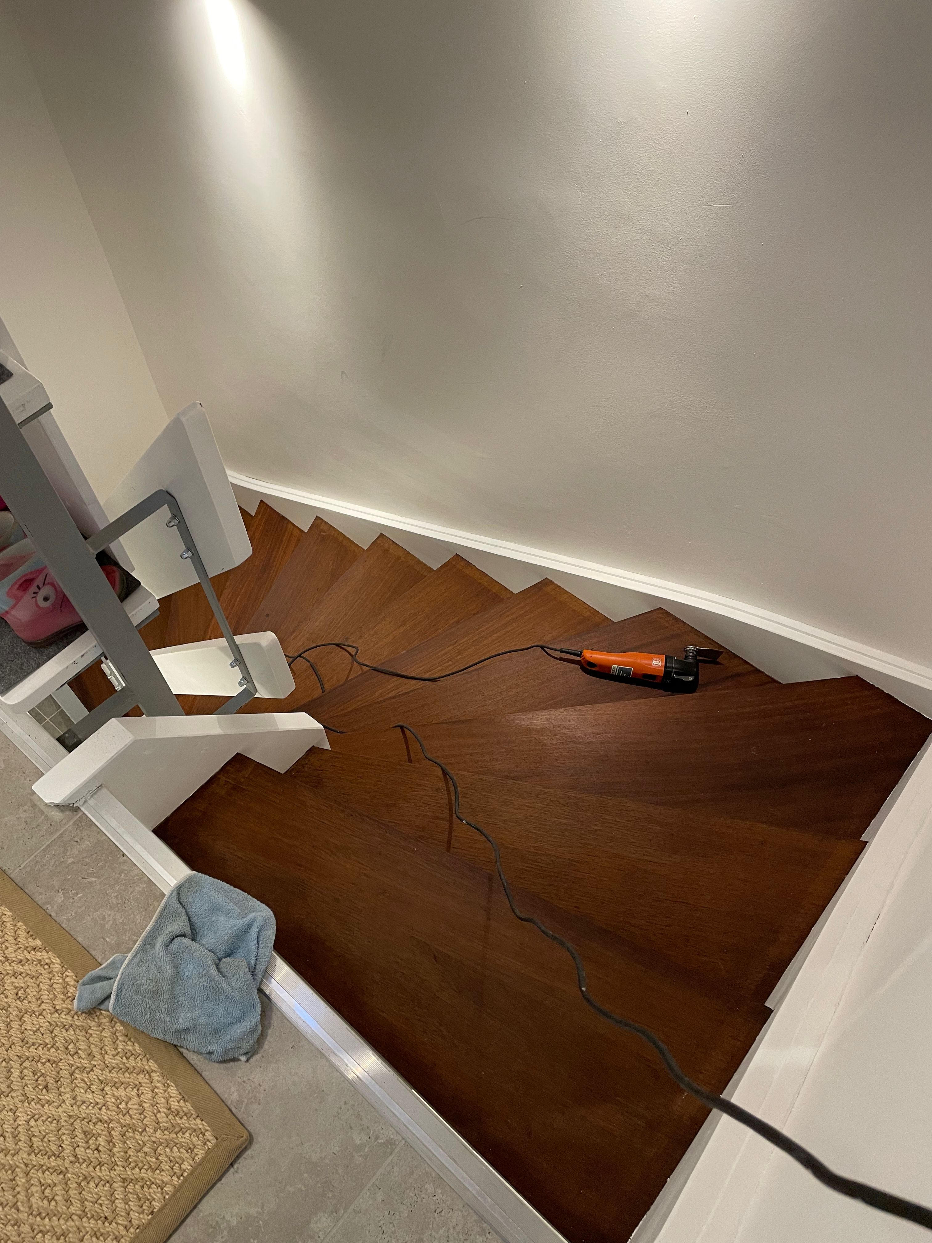 Treppensanierung Weichholz zweifarbig Kosten Esslingen