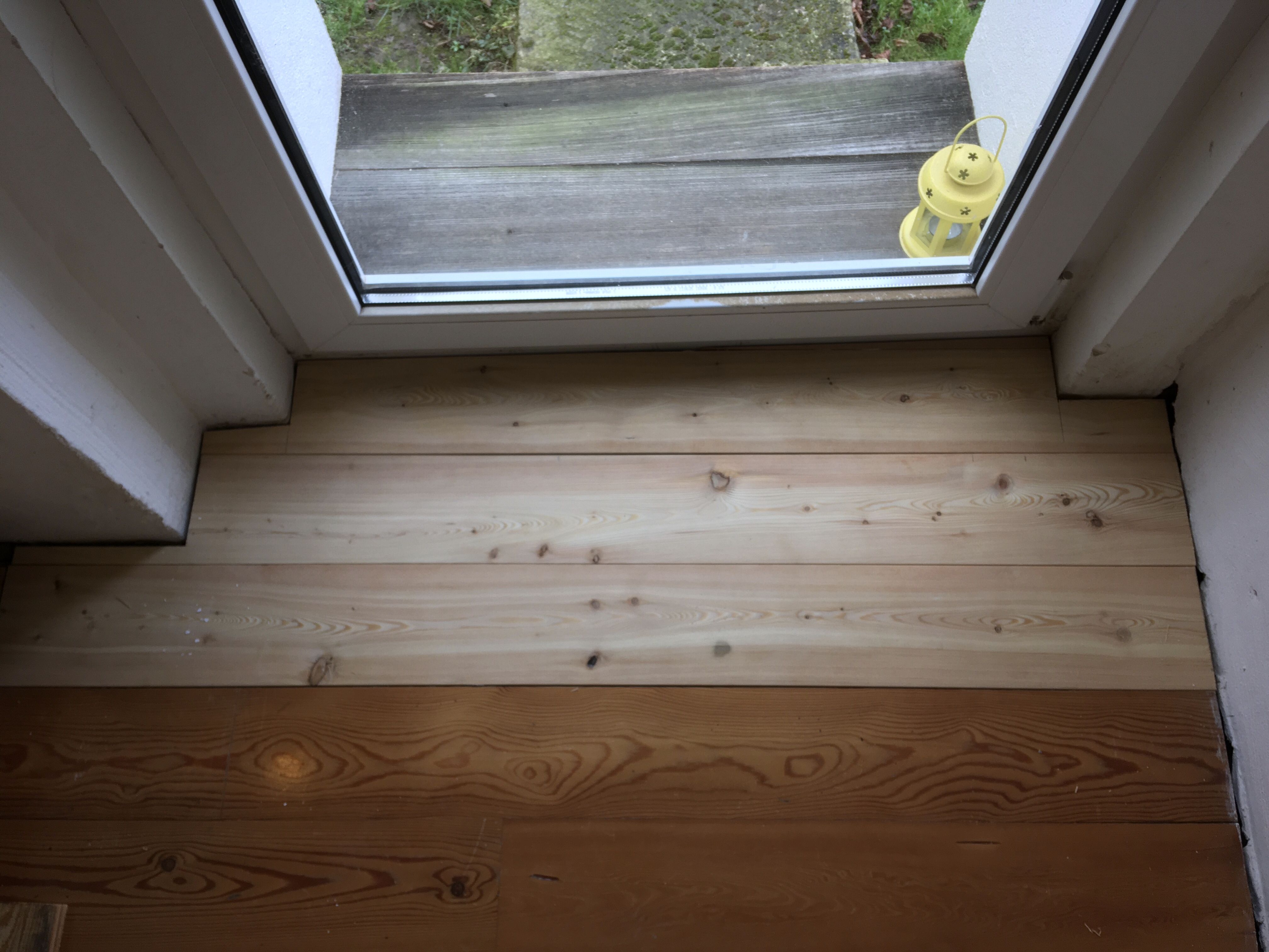 Dielenboden Dielen ersetzen nach Wasserschaden